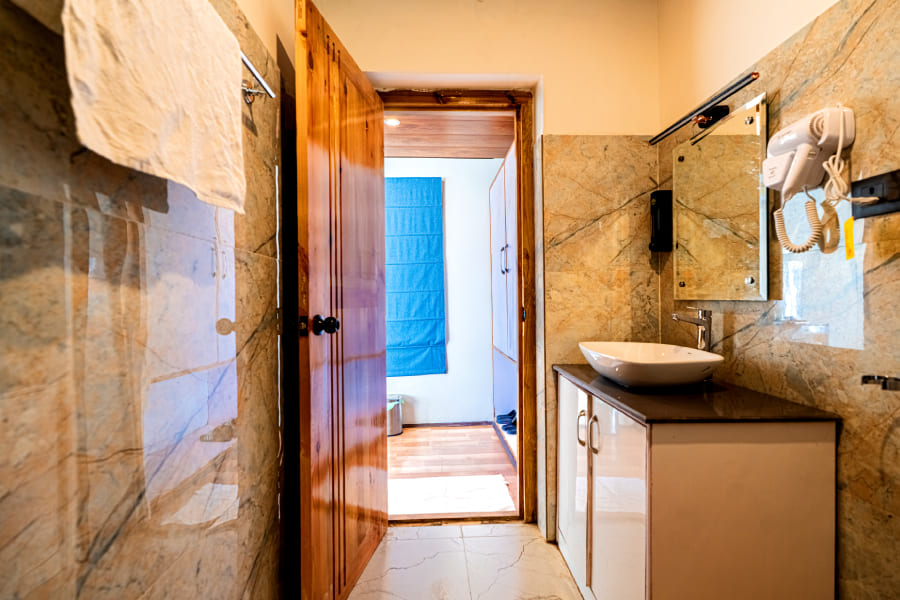 best places to visit in leh Ladakh