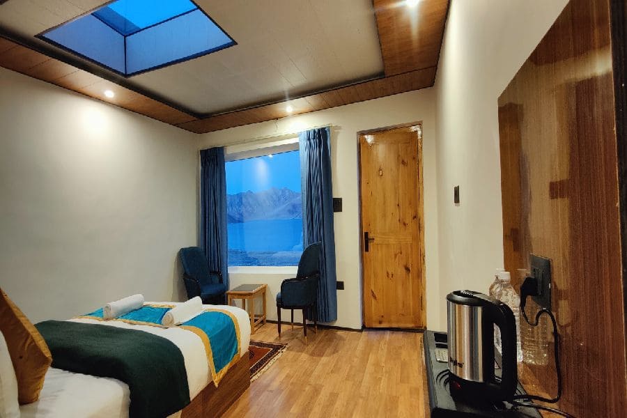 premium resort in pangong lake